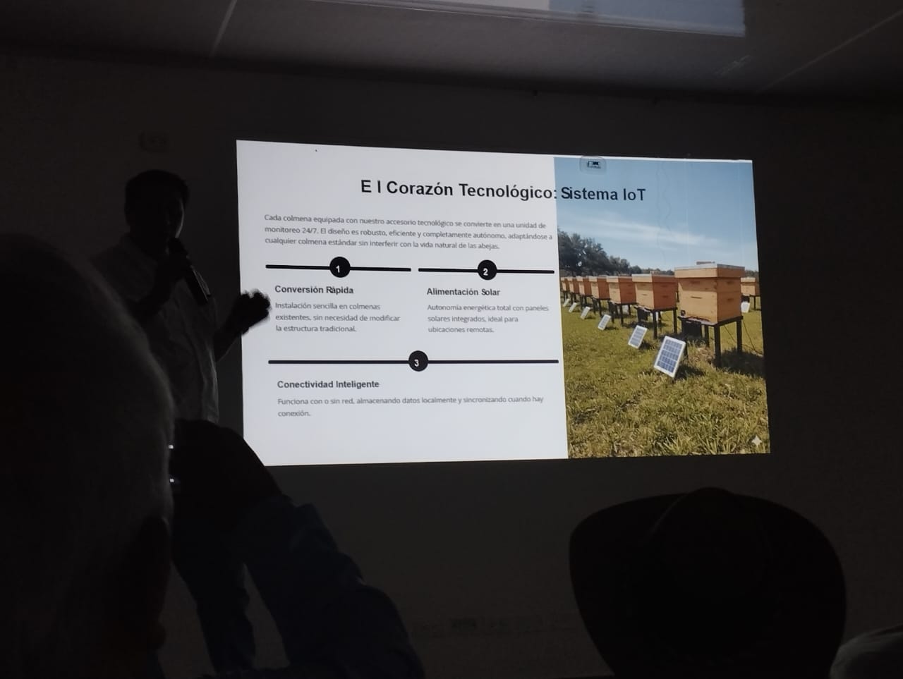 congreso la dorada caldas inaguracion de iot.jpeg