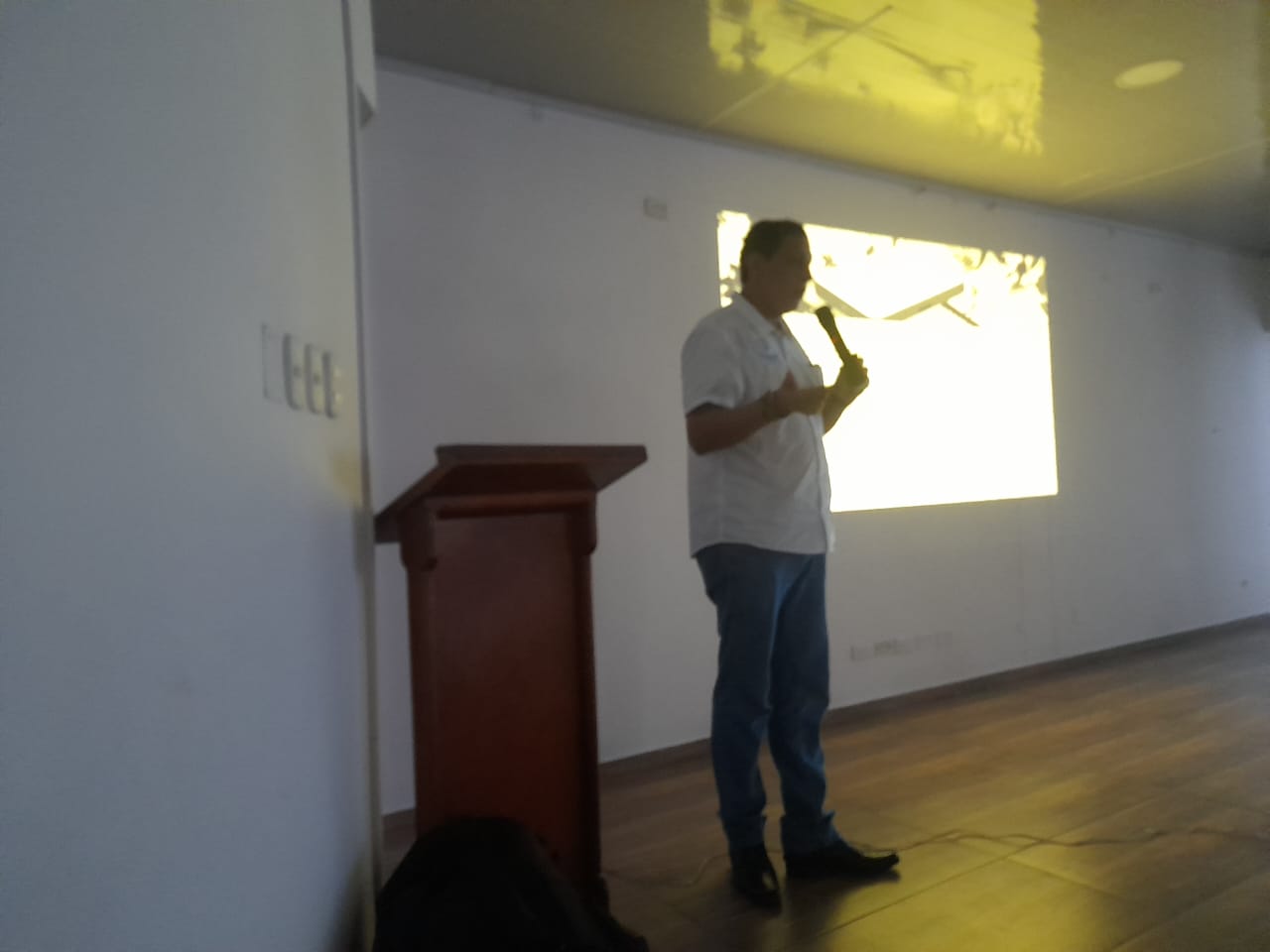 inaguracion apitech digital e iot (4).jpeg